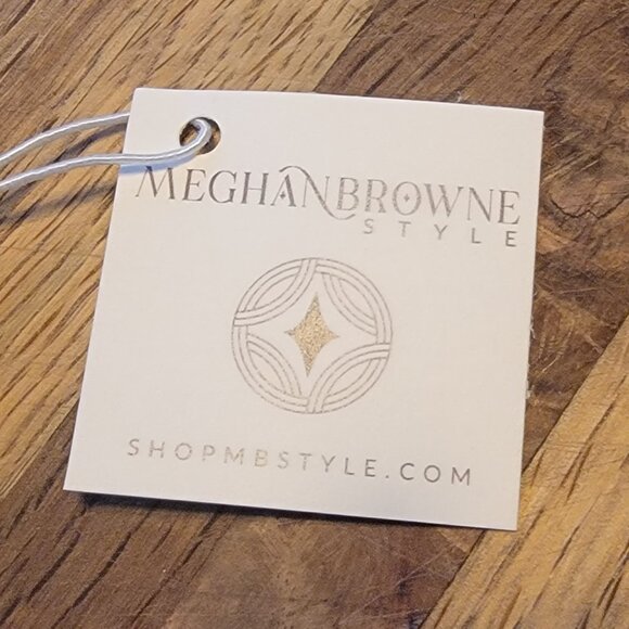 Meghan Browne Style Harry White Resin Beaded Chunky Stretch Bracelet - Picture 7 of 11